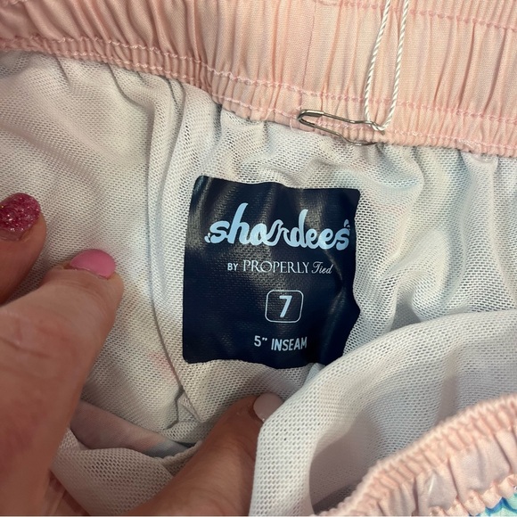 NWT Properly Tied Shordees Retro floral flamingo blue pink size 7 5 in inseam - Picture 4 of 6
